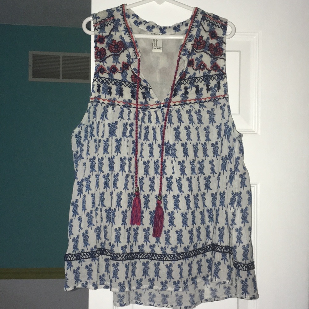 Forever 21 Tassels Sleeveless Shirt